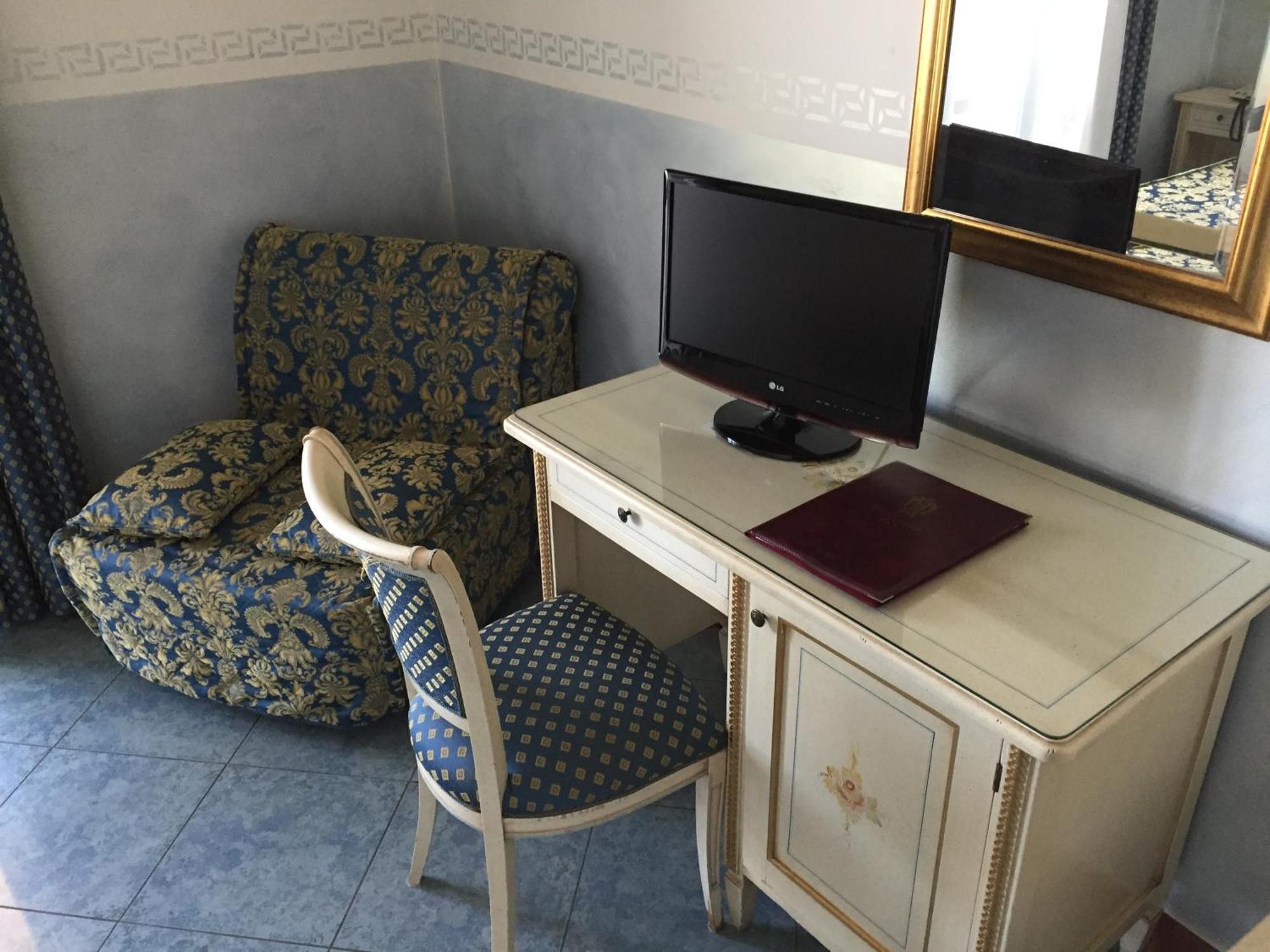 Hotel Confine Colà Zimmer foto